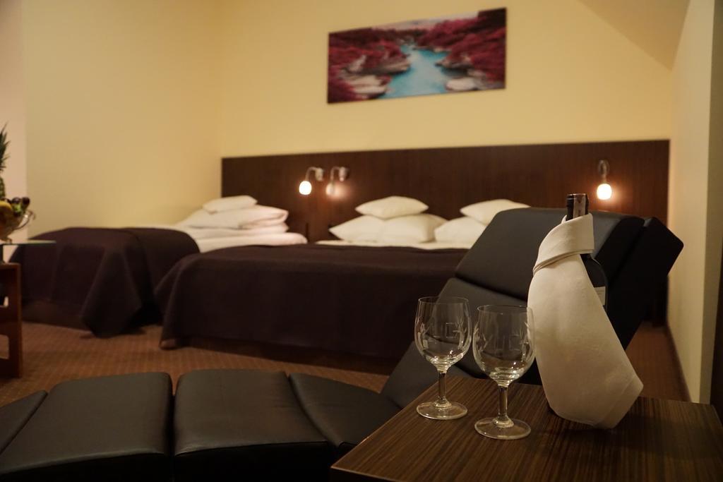 Yuca Hotel Lodz  Phòng bức ảnh