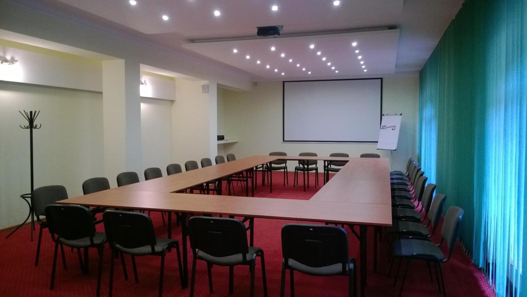 Yuca Hotel Lodz  Ngoại thất bức ảnh