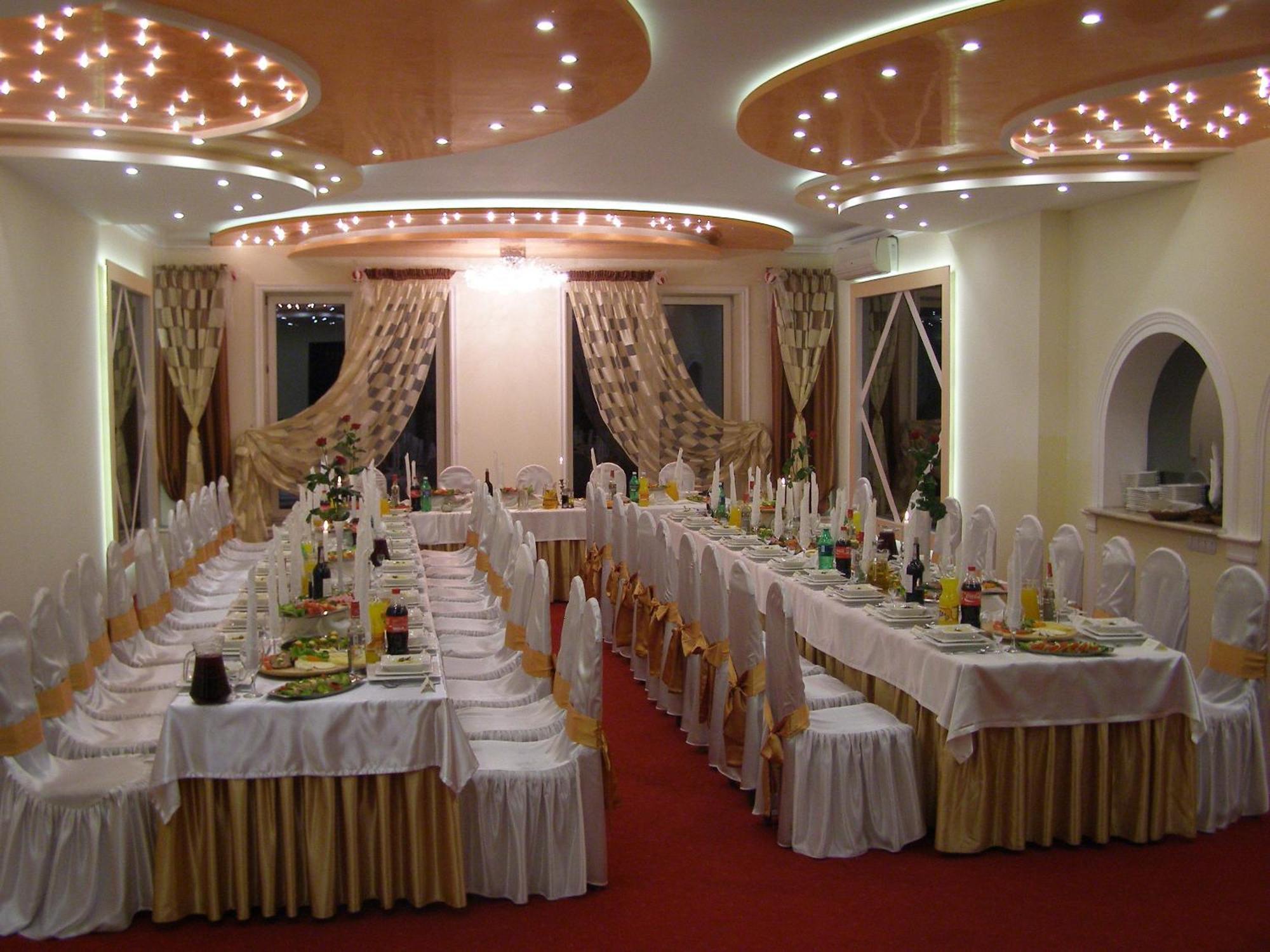 Yuca Hotel Lodz  Ngoại thất bức ảnh